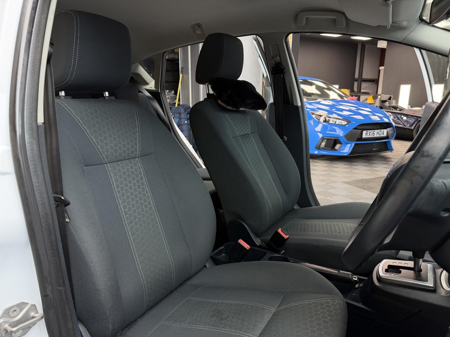 Used Ford Fiesta 2011 for sale - 77357297: Photo 19