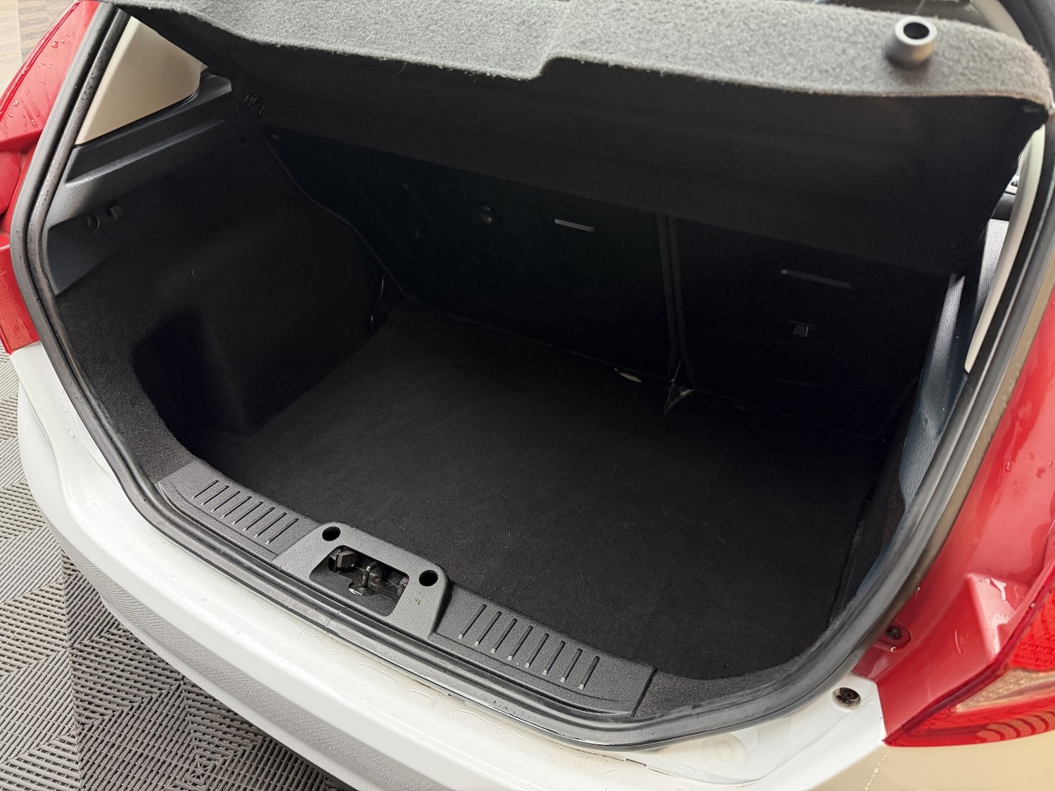 Used Ford Fiesta 2011 for sale - 77357297: Photo 23