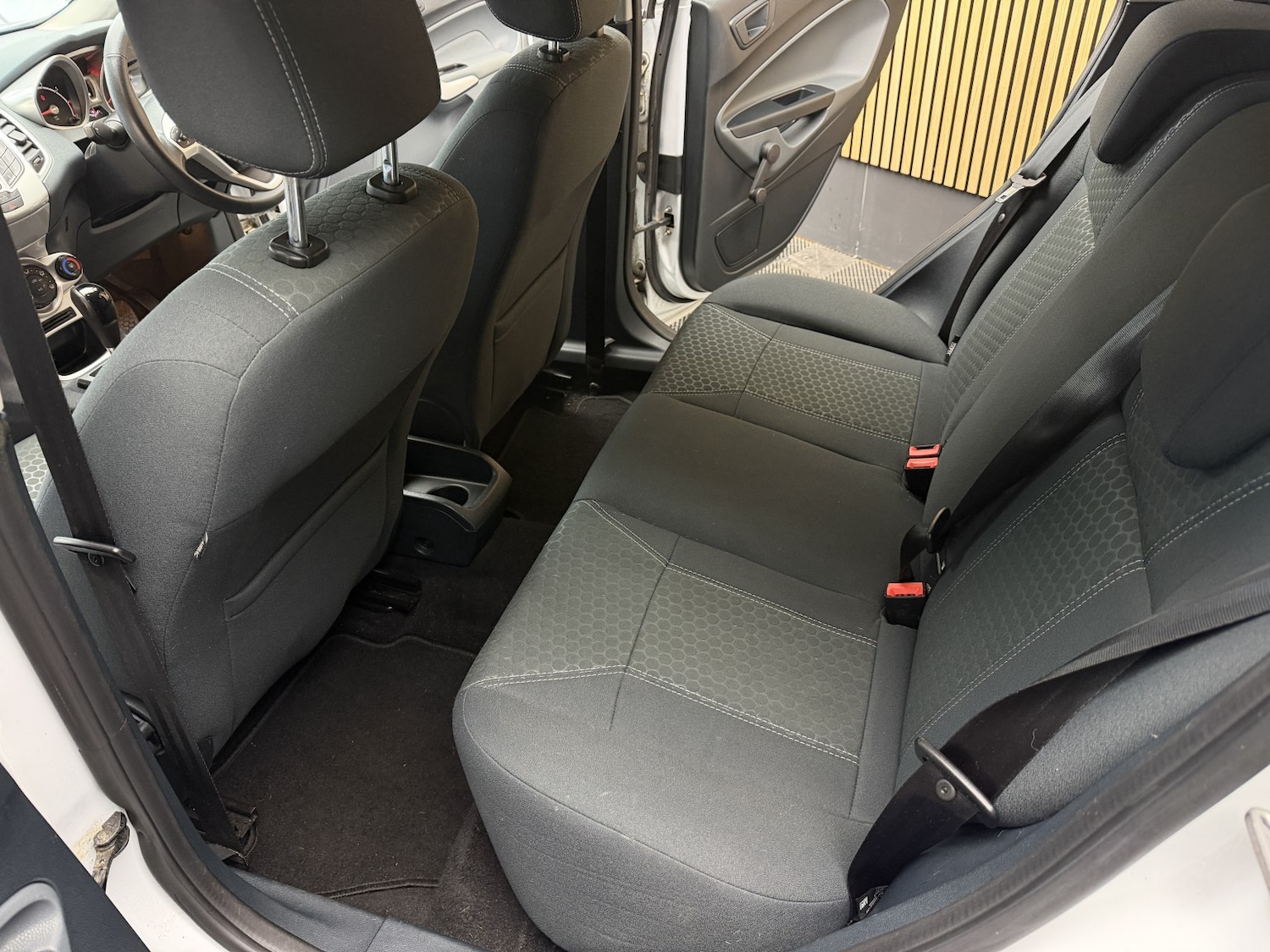 Used Ford Fiesta 2011 for sale - 77357297: Photo 29