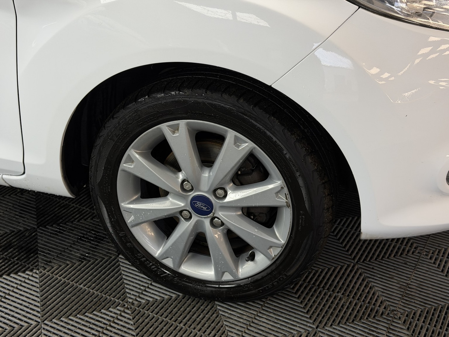 Used Ford Fiesta 2011 for sale - 77357297: Photo 4