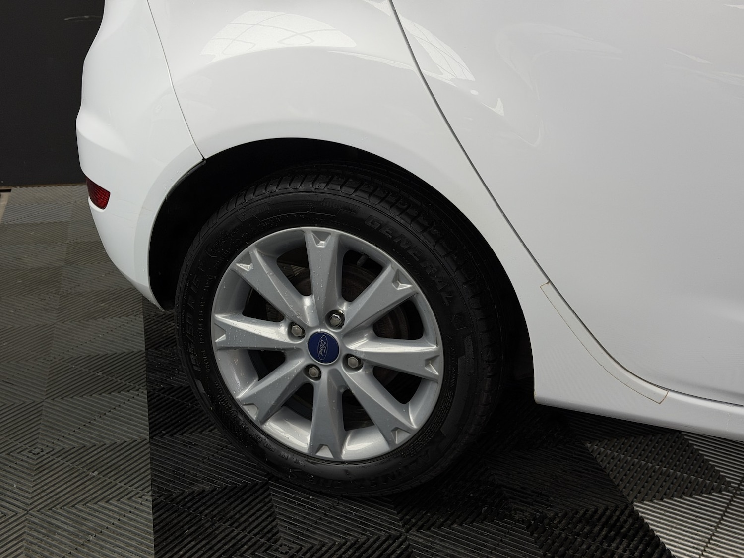 Used Ford Fiesta 2011 for sale - 77357297: Photo 5