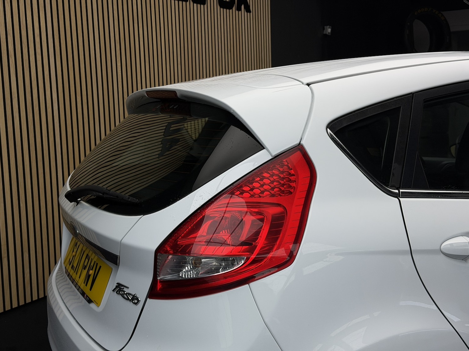 Used Ford Fiesta 2011 for sale - 77357297: Photo 8