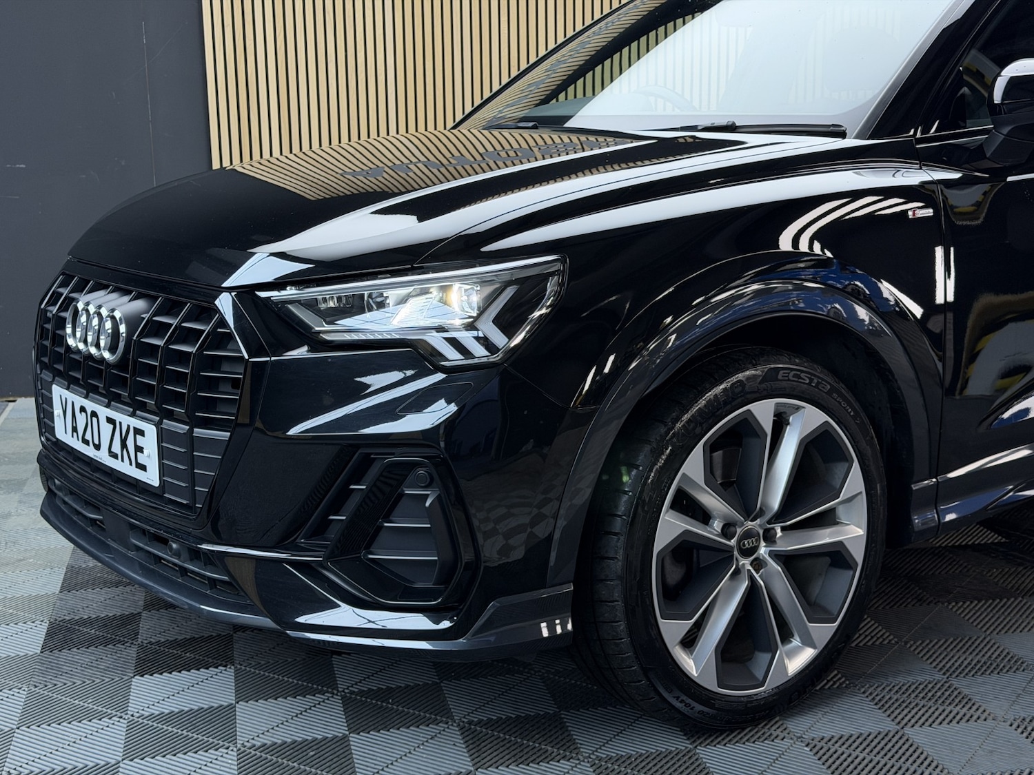 Used Audi Q3 2020 for sale - 77525659: Photo 13