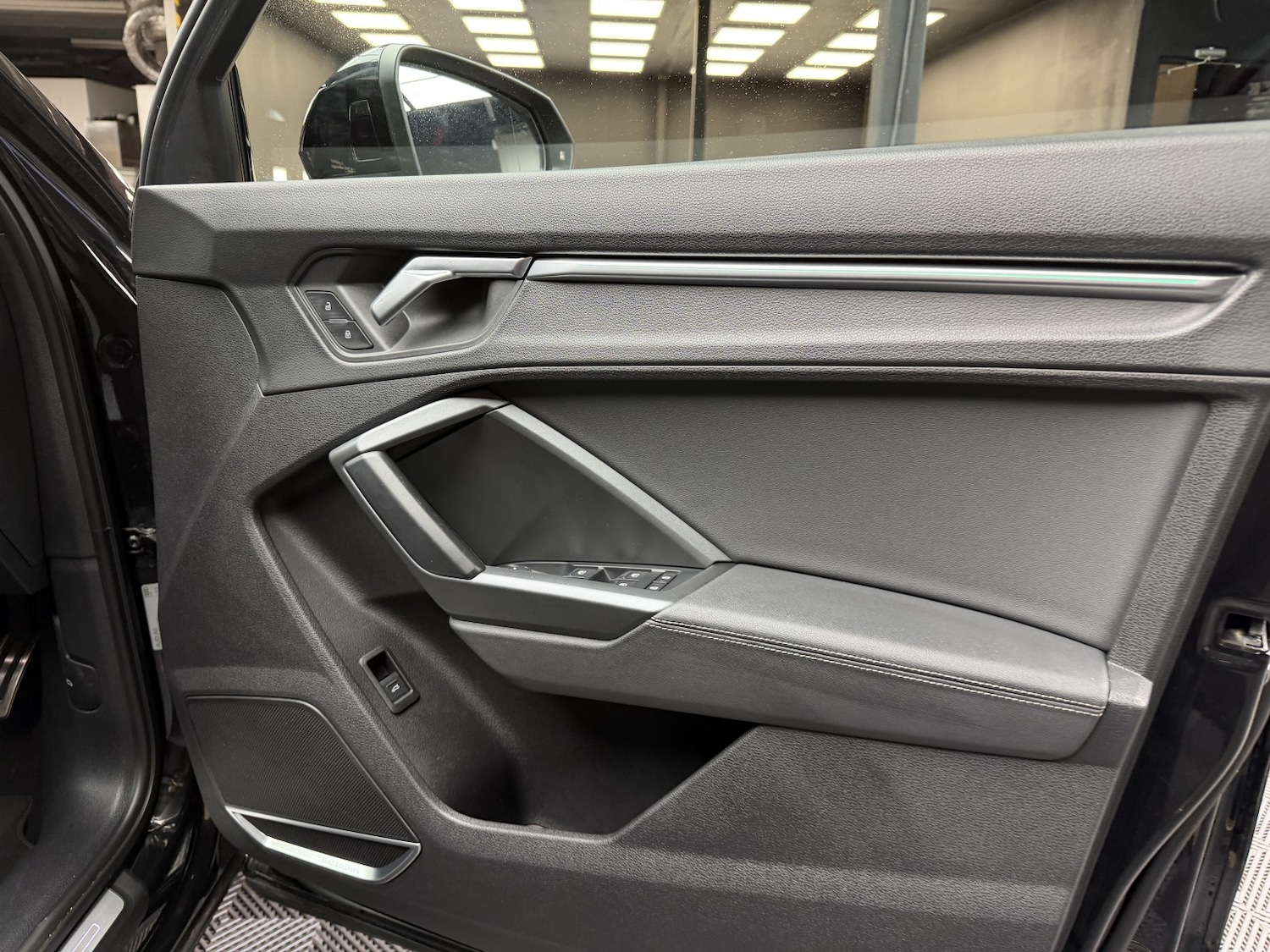 Used Audi Q3 2020 for sale - 77525659: Photo 36