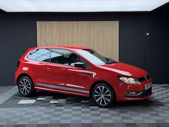 Used Volkswagen Polo 2017 for sale - 76560049: Photo