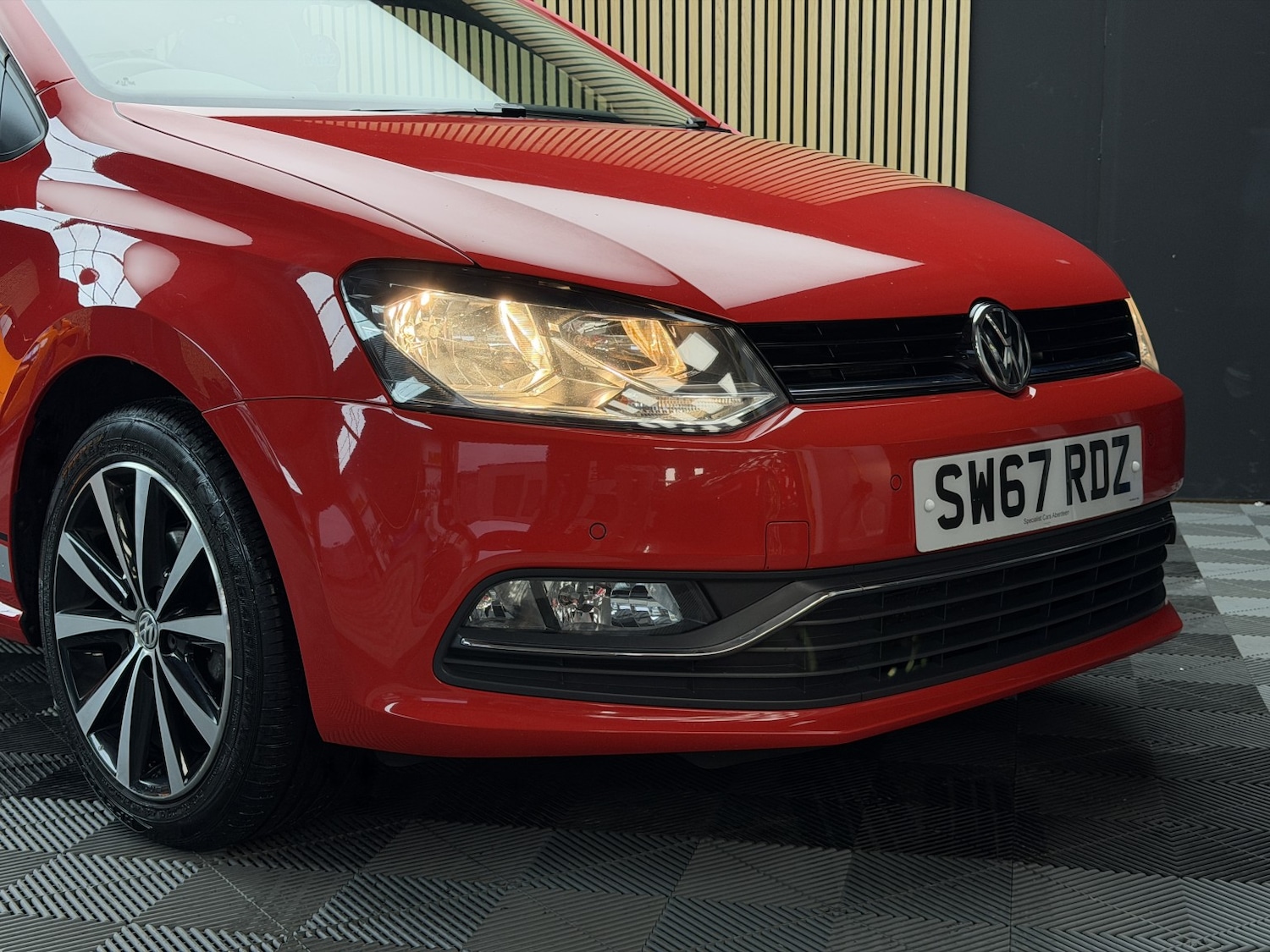 Used Volkswagen Polo 2017 for sale - 76560049: Photo 4