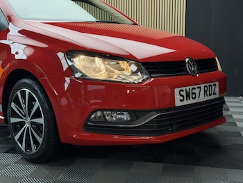 Used Volkswagen Polo 2017 for sale - 76560049: Photo