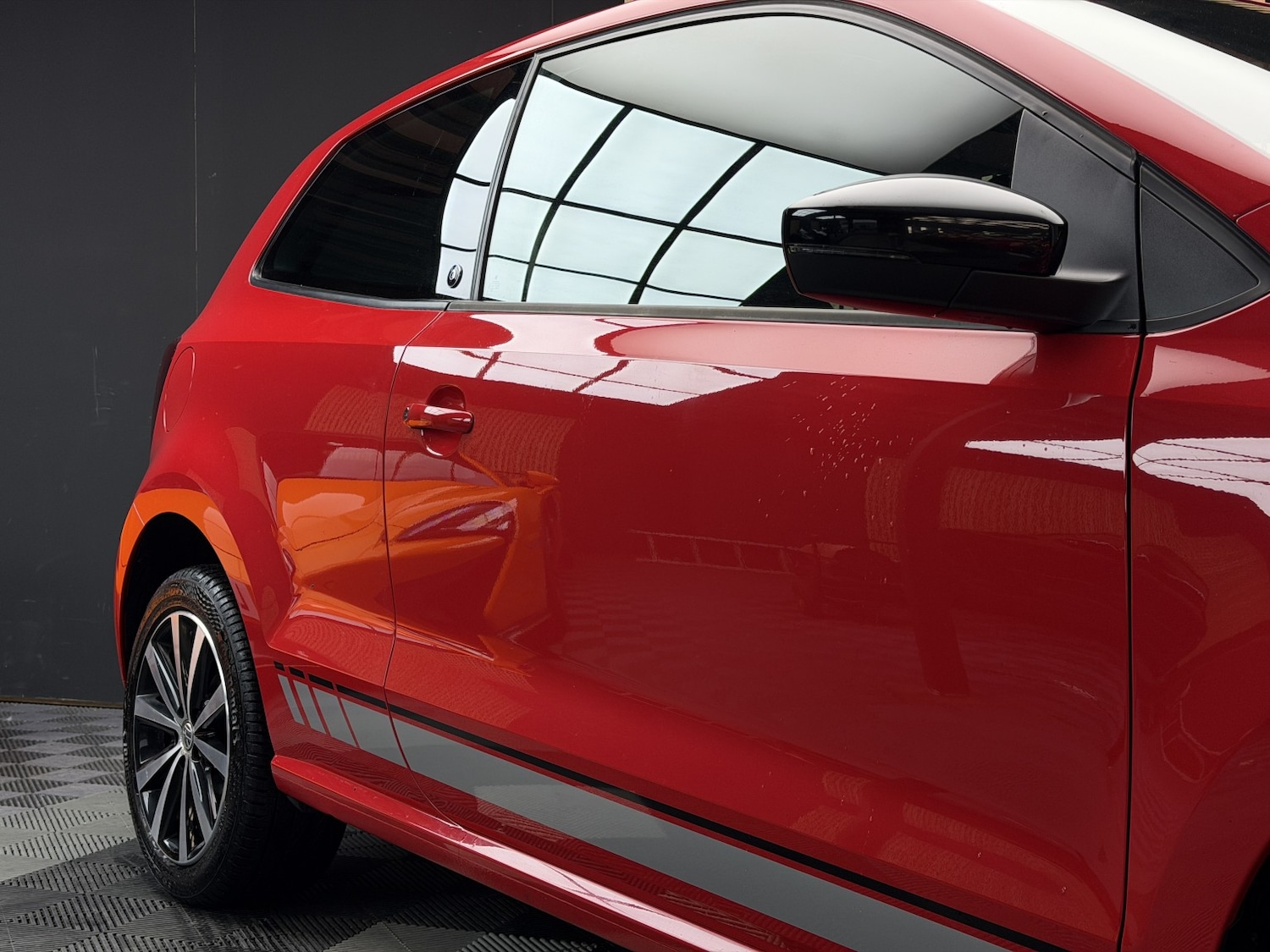 Used Volkswagen Polo 2017 for sale - 76560049: Photo 5