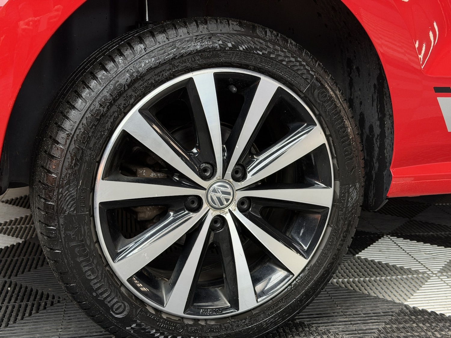 Used Volkswagen Polo 2017 for sale - 76560049: Photo 8