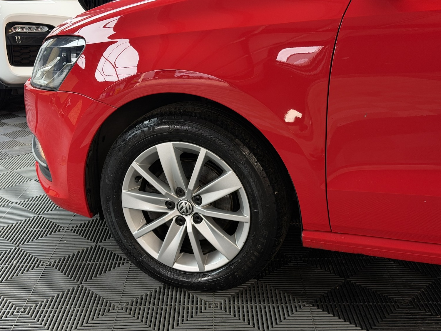 Used Volkswagen Polo 2015 for sale - 77173114: Photo 11