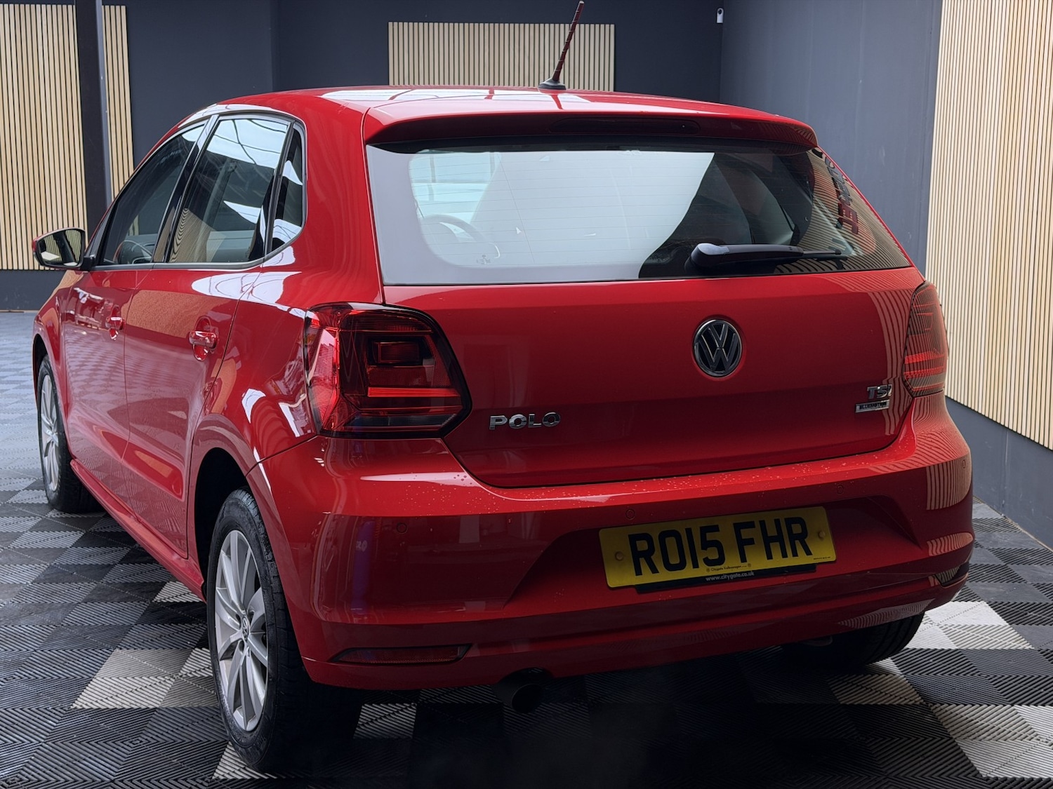 Used Volkswagen Polo 2015 for sale - 77173114: Photo 13