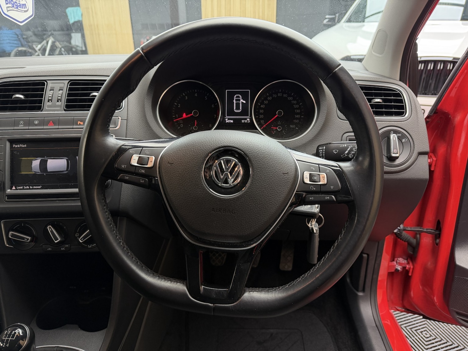 Used Volkswagen Polo 2015 for sale - 77173114: Photo 21