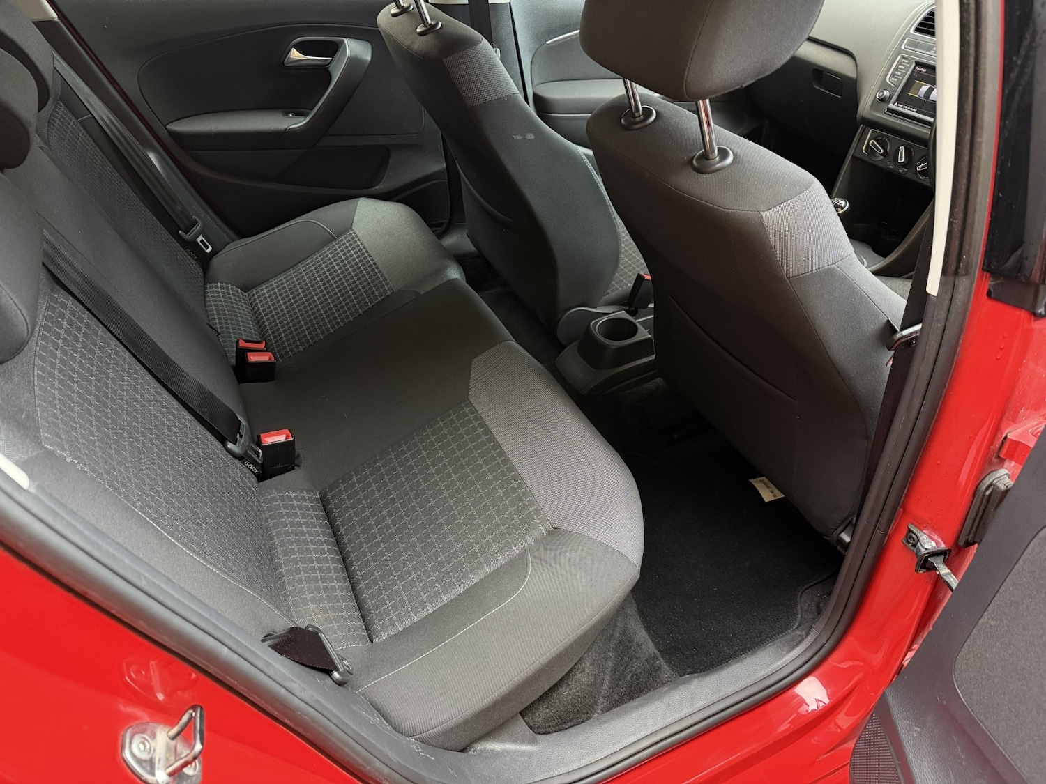 Used Volkswagen Polo 2015 for sale - 77173114: Photo 23