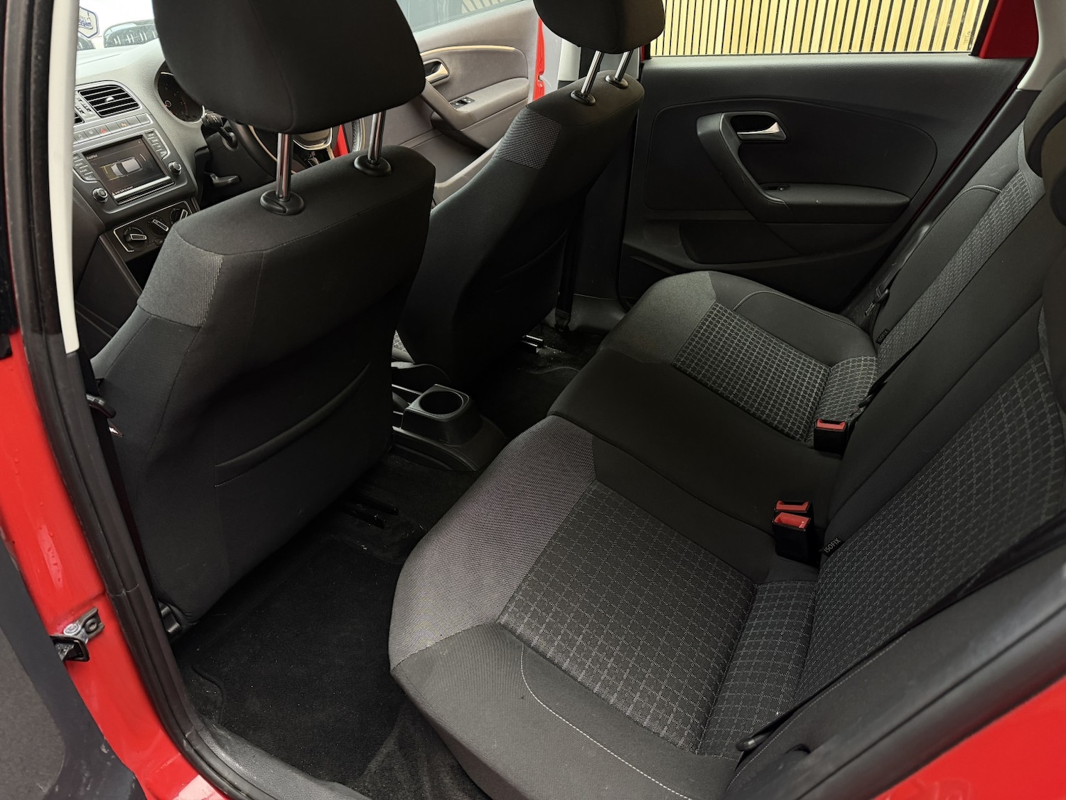 Used Volkswagen Polo 2015 for sale - 77173114: Photo 27