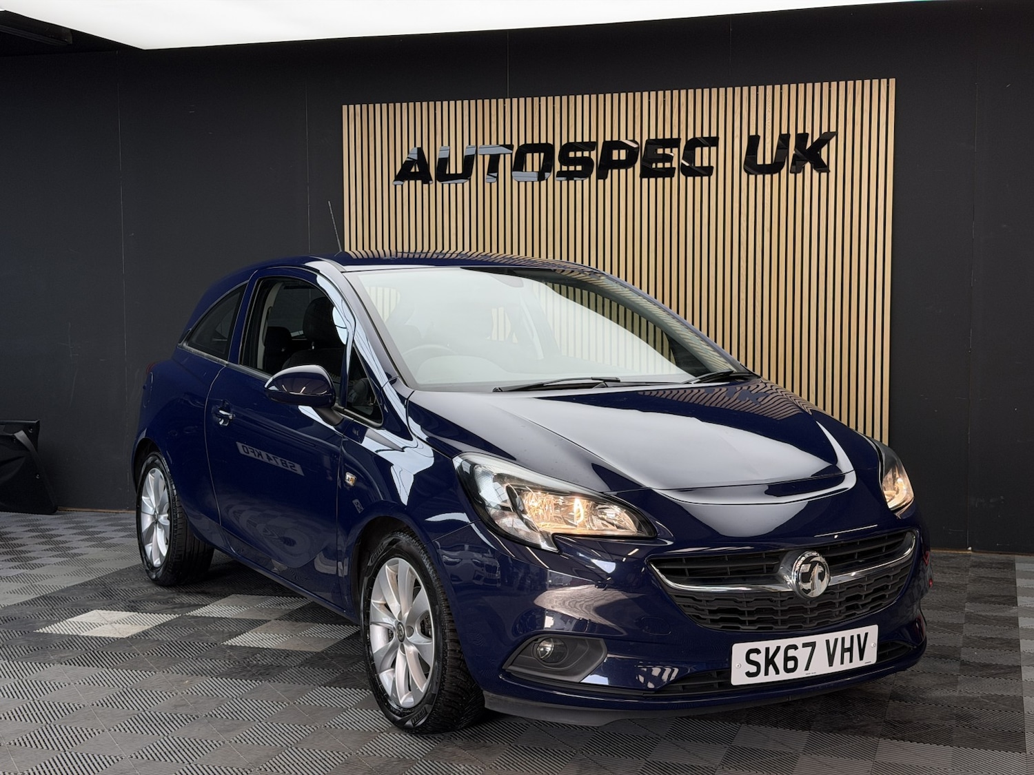 Used Vauxhall Corsa 2017 for sale - 78183028: Photo 2