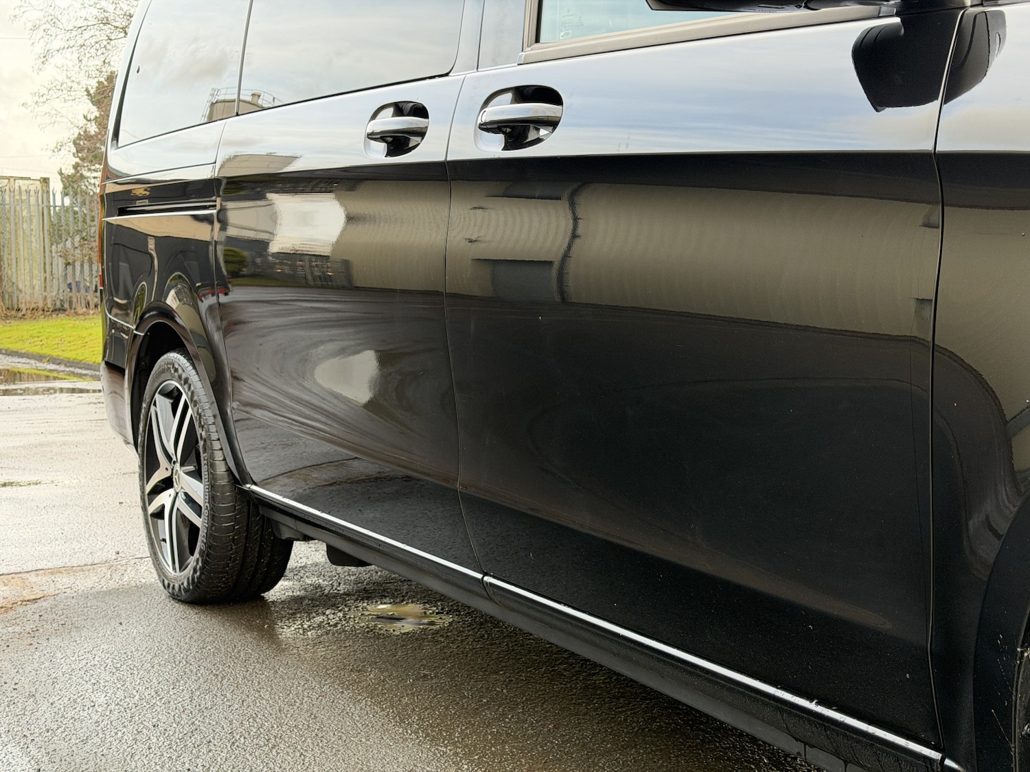 Used Mercedes-Benz V-Class 2022 for sale - 77572740: Photo 11