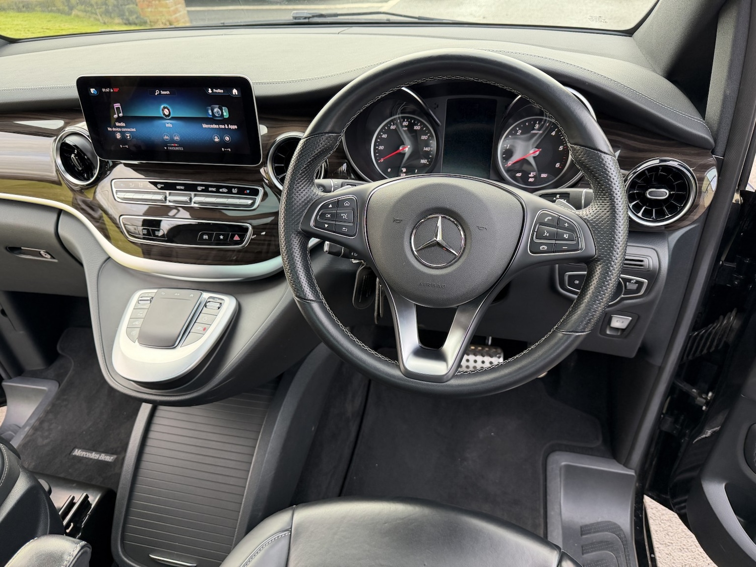 Used Mercedes-Benz V-Class 2022 for sale - 77572740: Photo 20