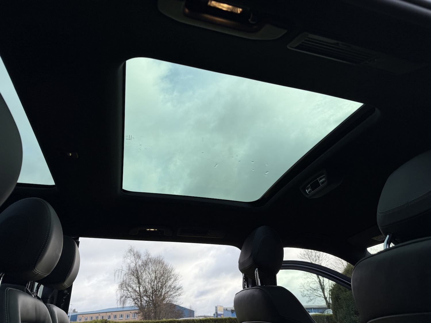 Used Mercedes-Benz V-Class 2022 for sale - 77572740: Photo 31