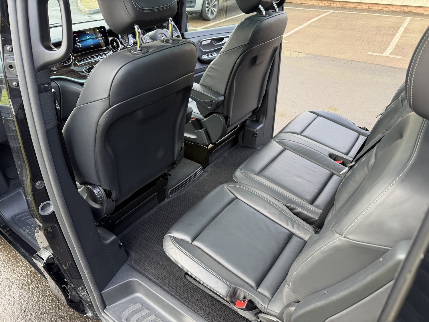 Used Mercedes-Benz V-Class 2022 for sale - 77572740: Photo 36