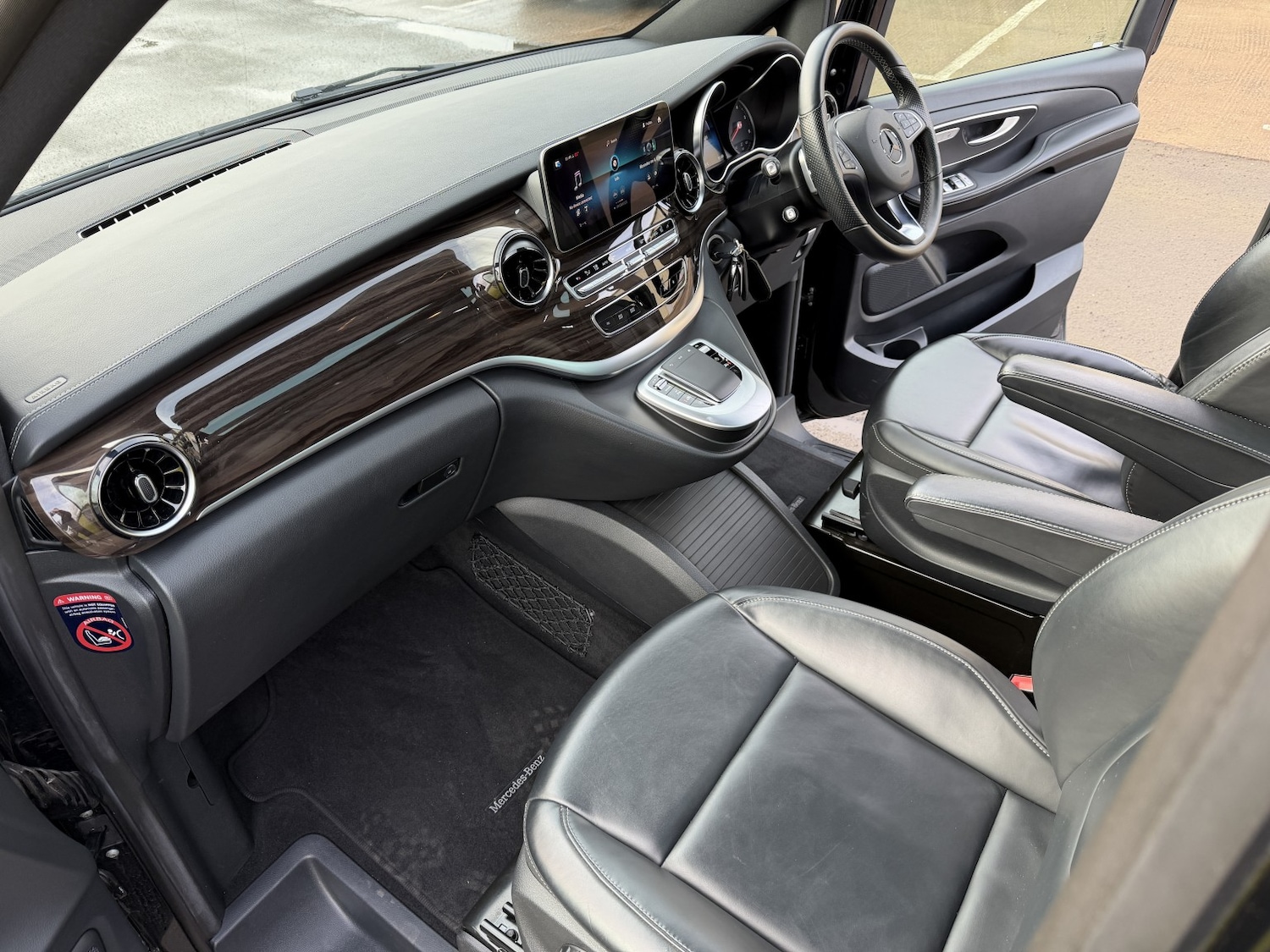 Used Mercedes-Benz V-Class 2022 for sale - 77572740: Photo 39