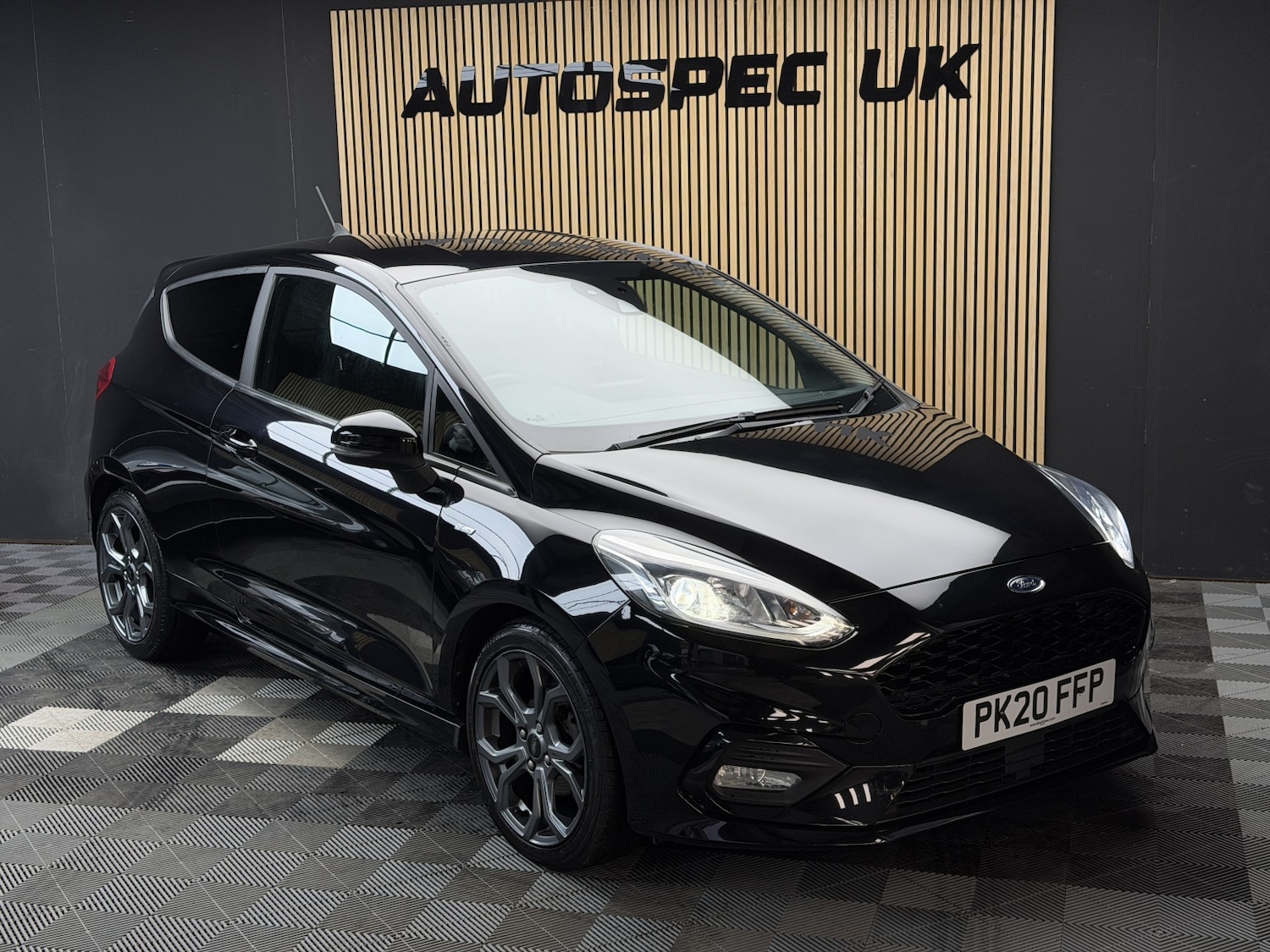 Used Ford Fiesta 2020 for sale - 77336227: Photo 2
