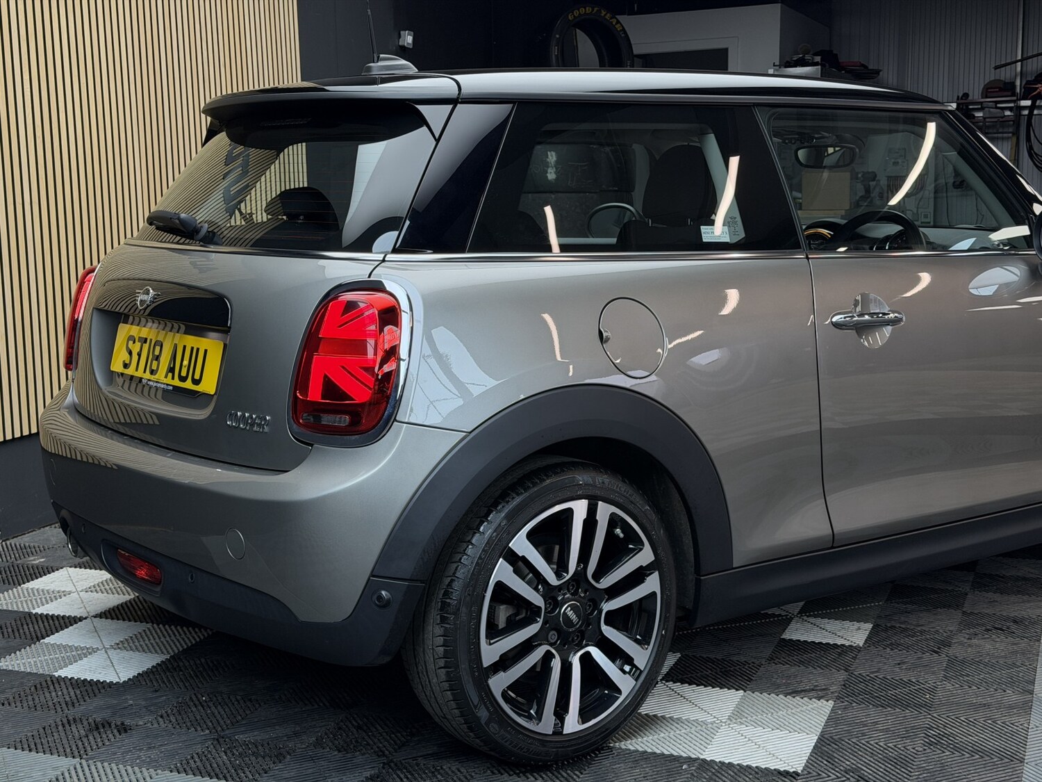 Used MINI Hatch 2018 for sale - 77822247: Photo 6