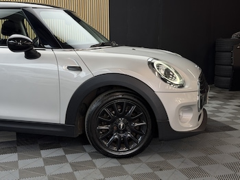 Used MINI Hatch 2018 for sale - 78909651: Photo