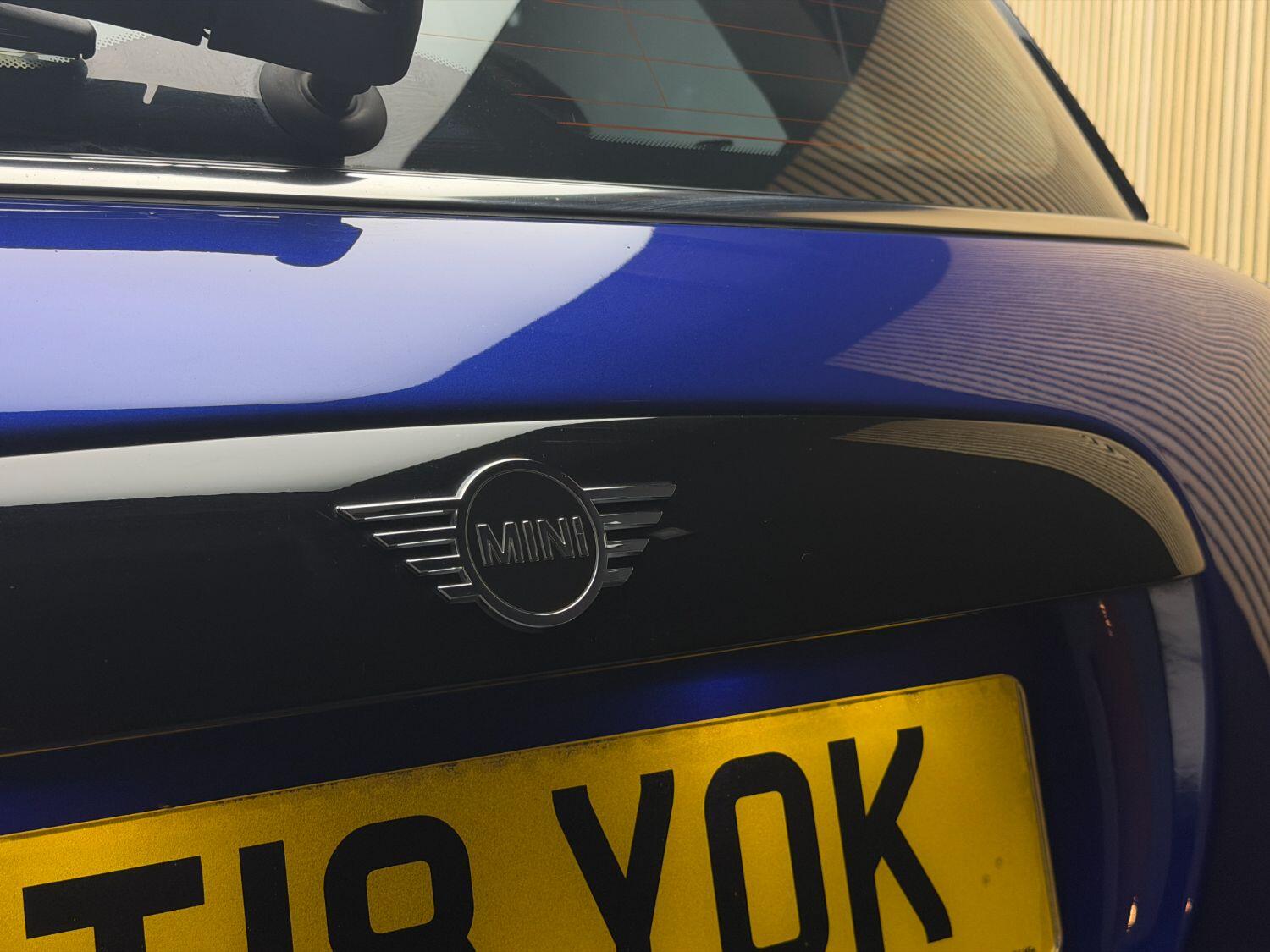 Used MINI Hatch 2018 for sale - 76358111: Photo 14