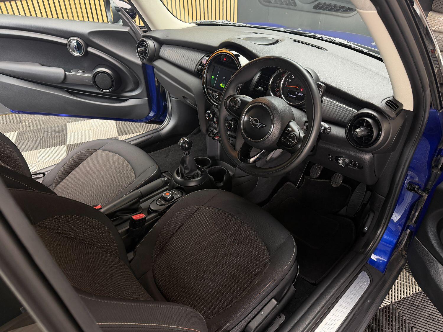 Used MINI Hatch 2018 for sale - 76358111: Photo 19