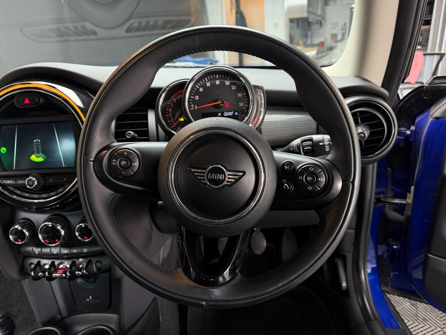 Used MINI Hatch 2018 for sale - 76358111: Photo 20