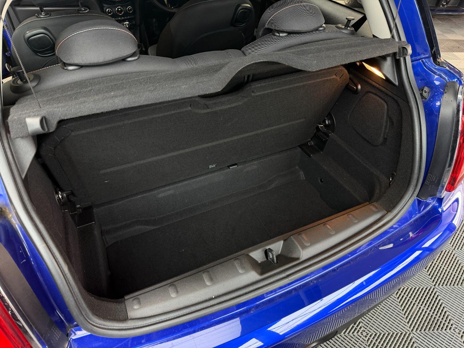 Used MINI Hatch 2018 for sale - 76358111: Photo 26