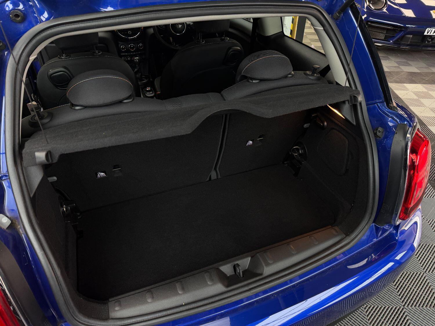 Used MINI Hatch 2018 for sale - 76358111: Photo 27