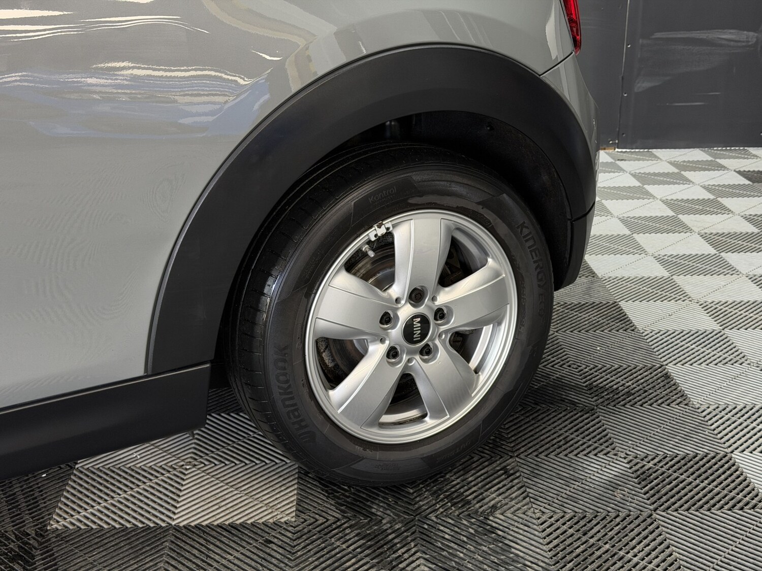 Used MINI Hatch 2020 for sale - 77881091: Photo 12