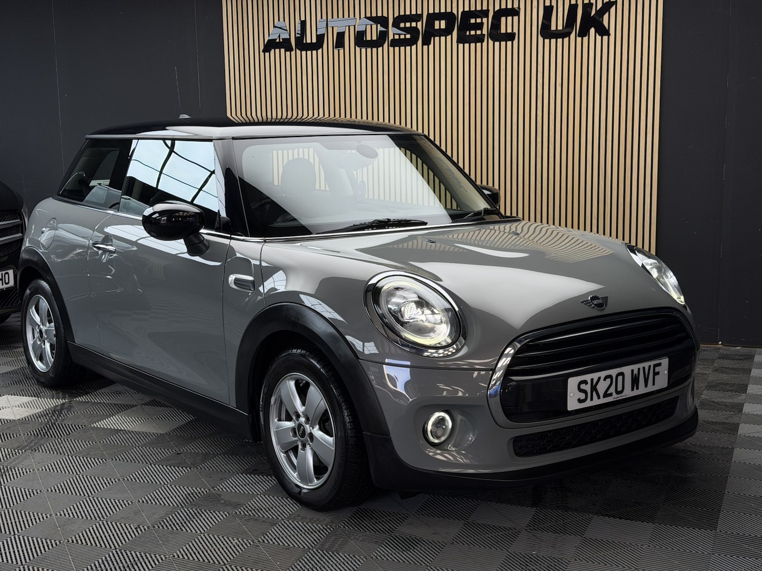 Used MINI Hatch 2020 for sale - 77881091: Photo 2