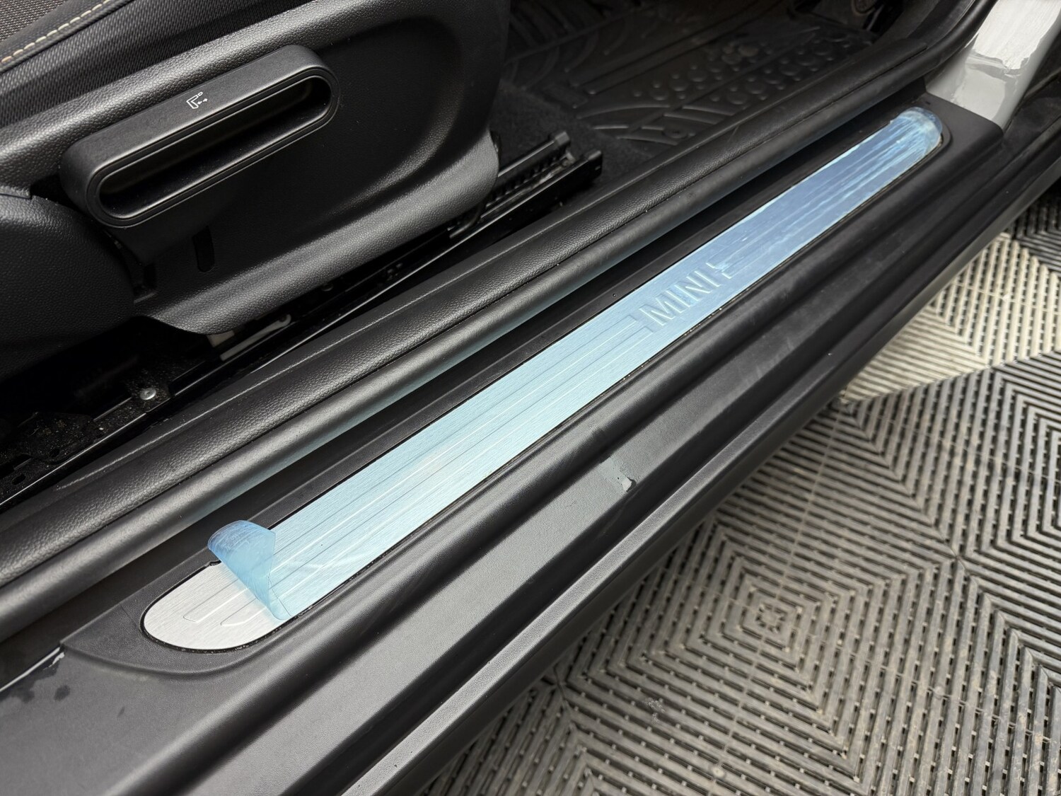 Used MINI Hatch 2020 for sale - 77881091: Photo 20