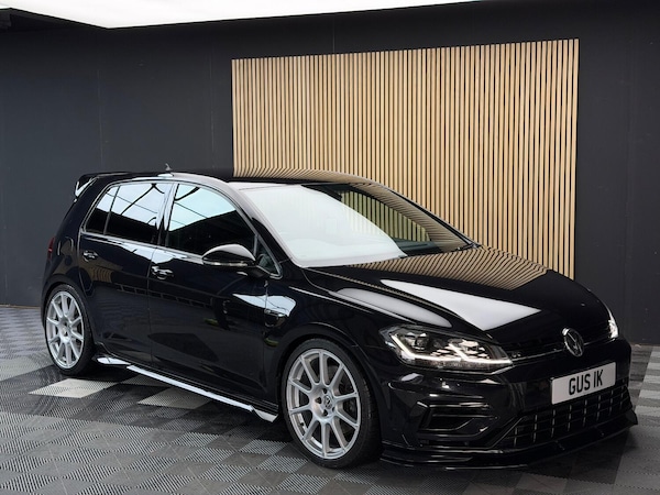 Used Volkswagen Golf 2019 for sale - 76128901: Photo 2