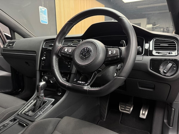 Used Volkswagen Golf 2019 for sale - 76128901: Photo 38