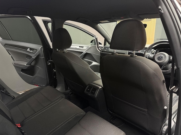 Used Volkswagen Golf 2019 for sale - 76128901: Photo 43