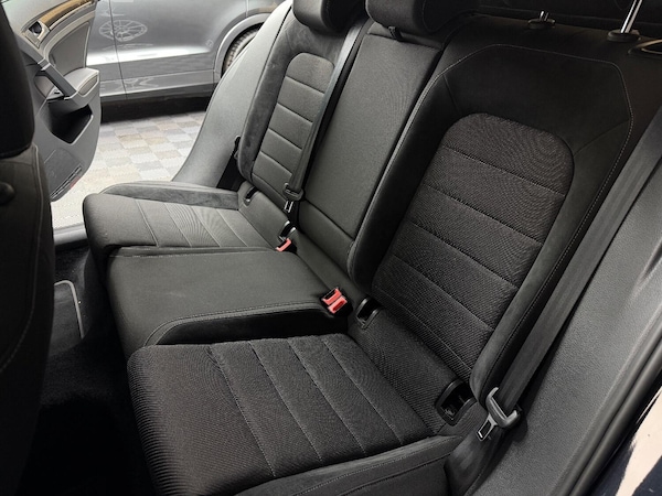 Used Volkswagen Golf 2019 for sale - 76128901: Photo 46