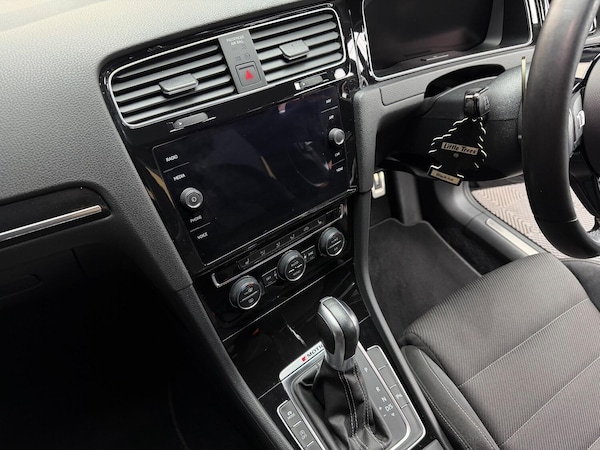 Used Volkswagen Golf 2019 for sale - 76128901: Photo 50