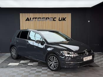 Used Volkswagen Golf 2018 for sale - 79627661: Photo