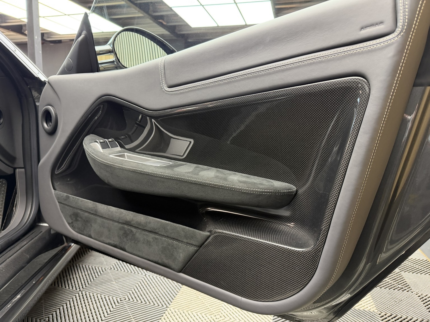 Used Ferrari 599 2011 for sale - 76706179: Photo 22