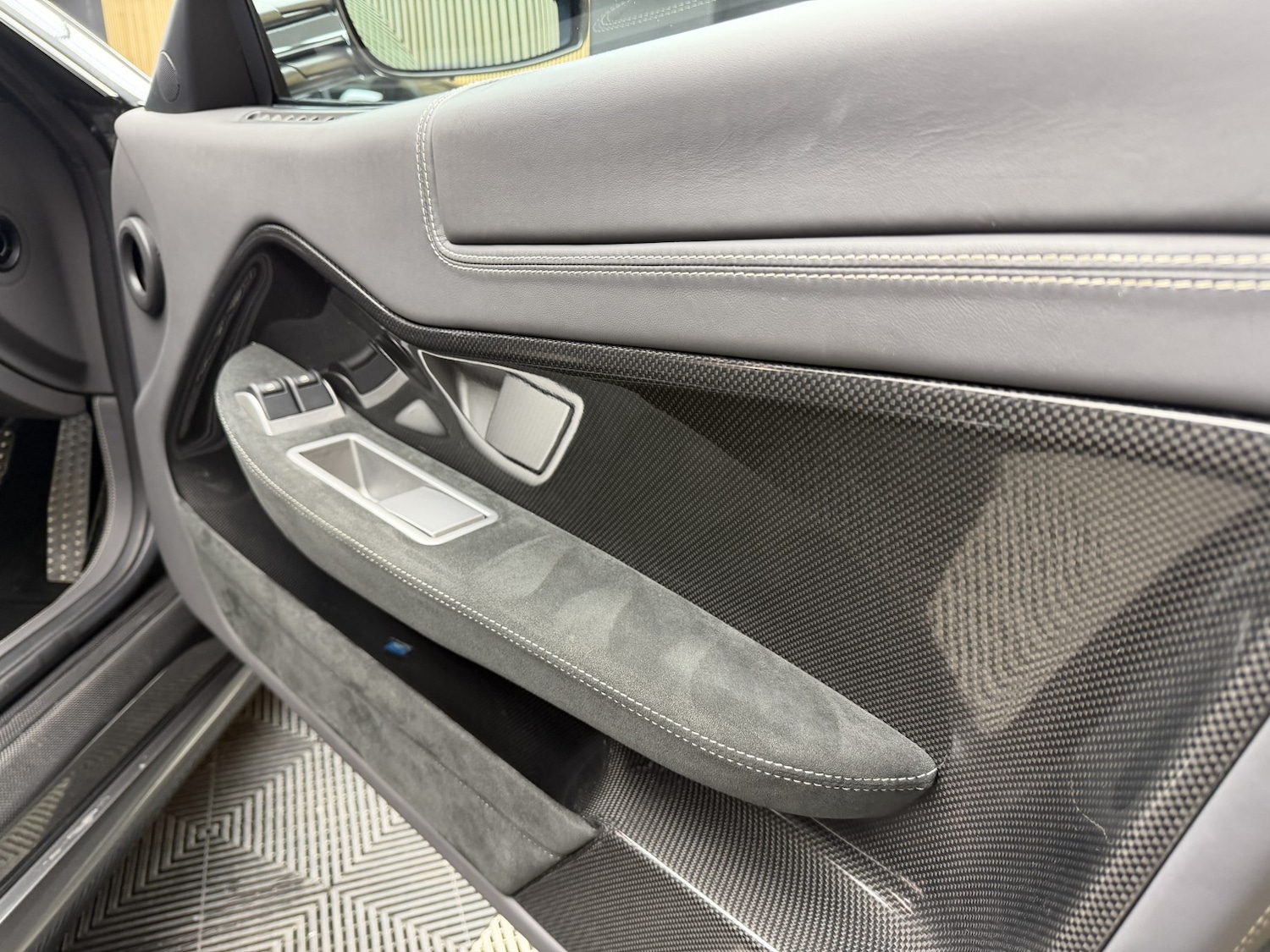 Used Ferrari 599 2011 for sale - 76706179: Photo 23