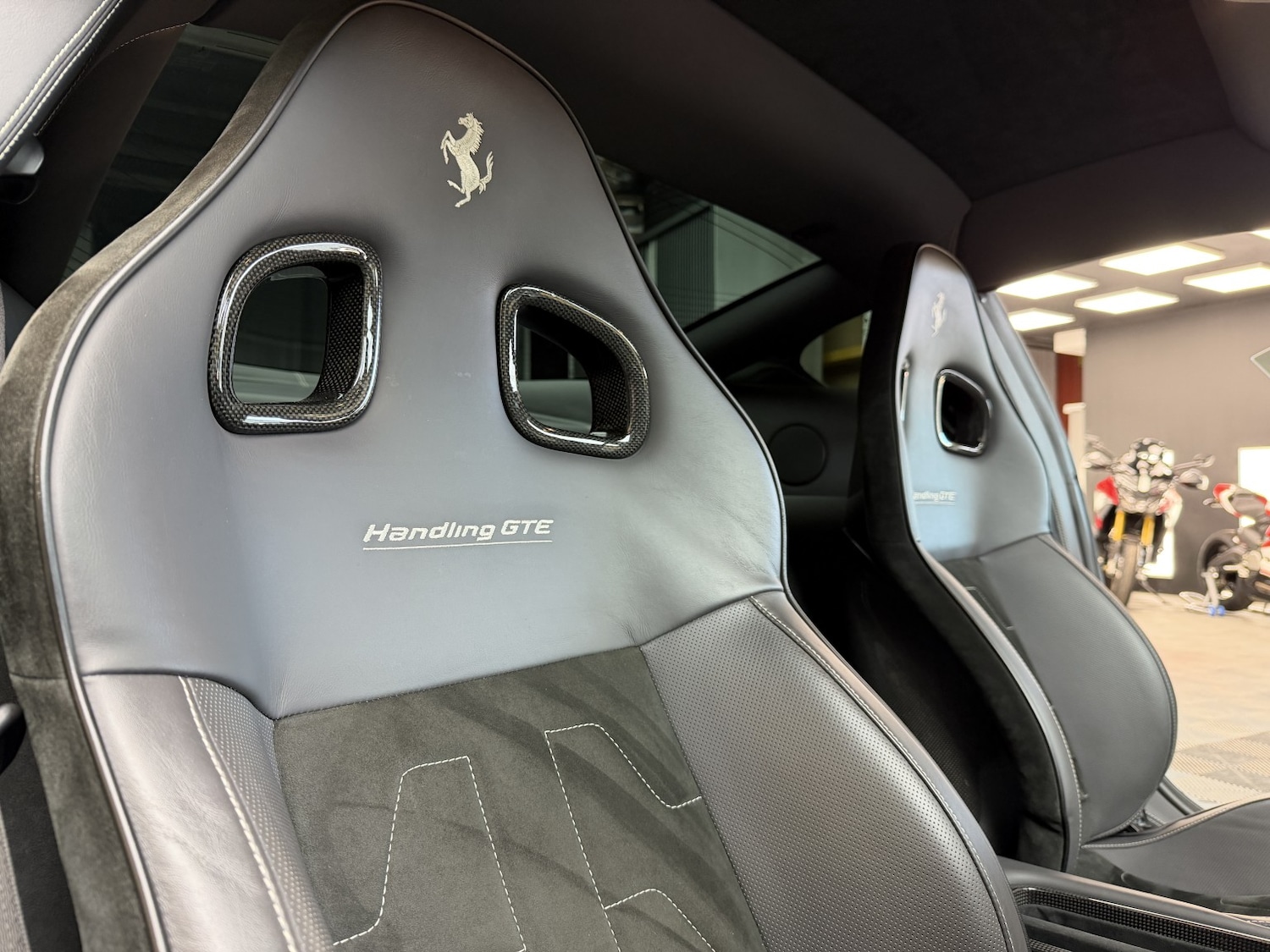 Used Ferrari 599 2011 for sale - 76706179: Photo 28