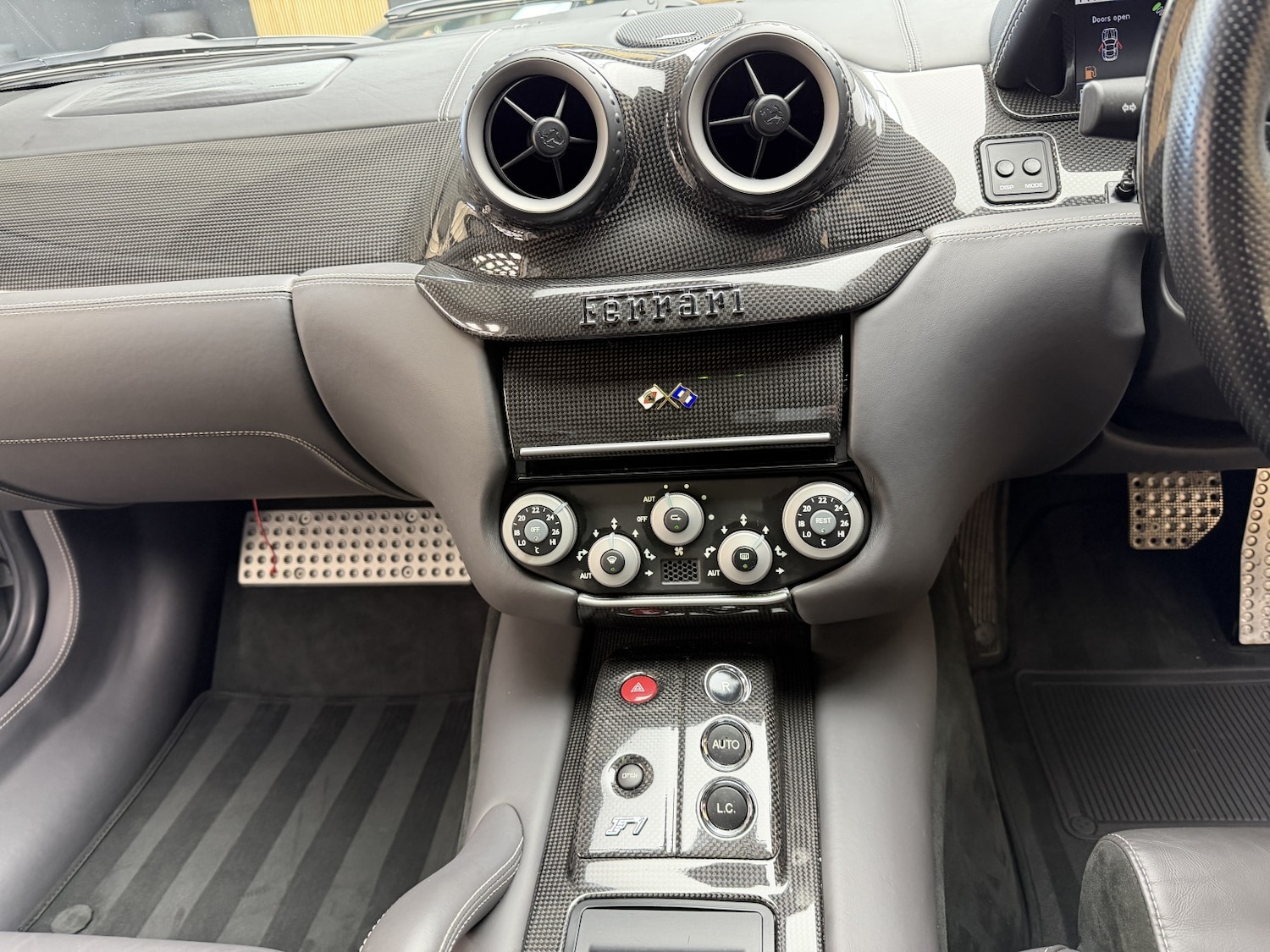 Used Ferrari 599 2011 for sale - 76706179: Photo 31