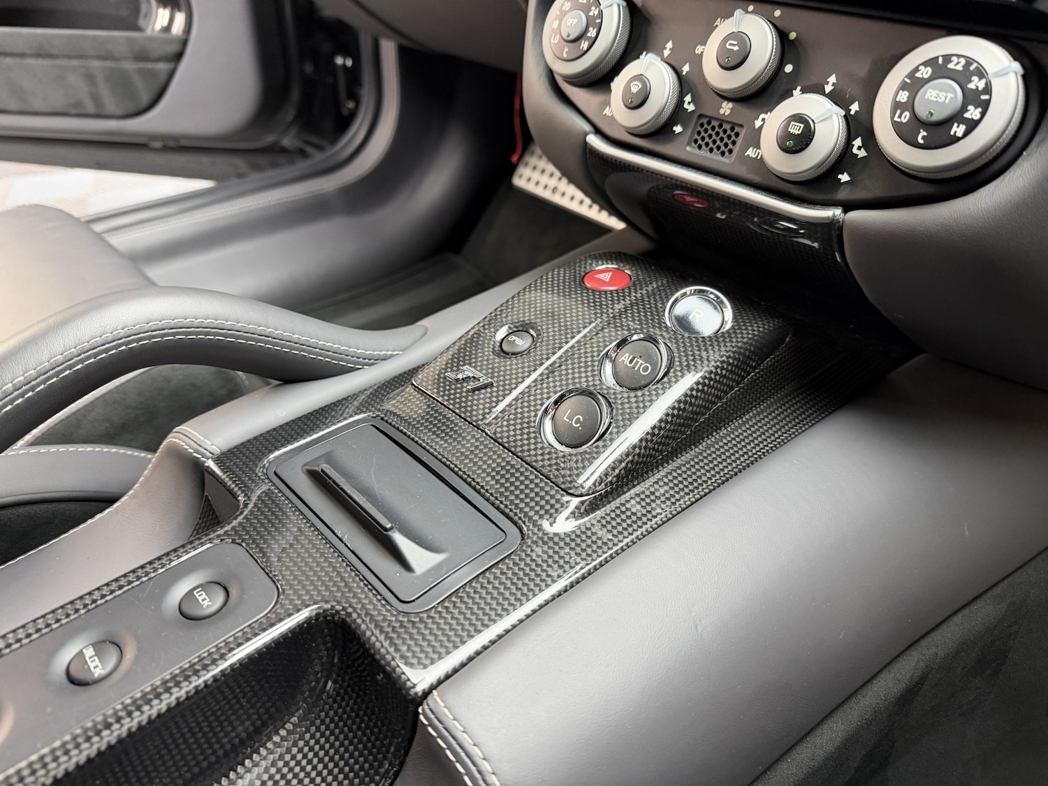 Used Ferrari 599 2011 for sale - 76706179: Photo 32