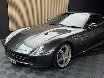 Used Ferrari 599 2011 for sale - 76706179: Photo