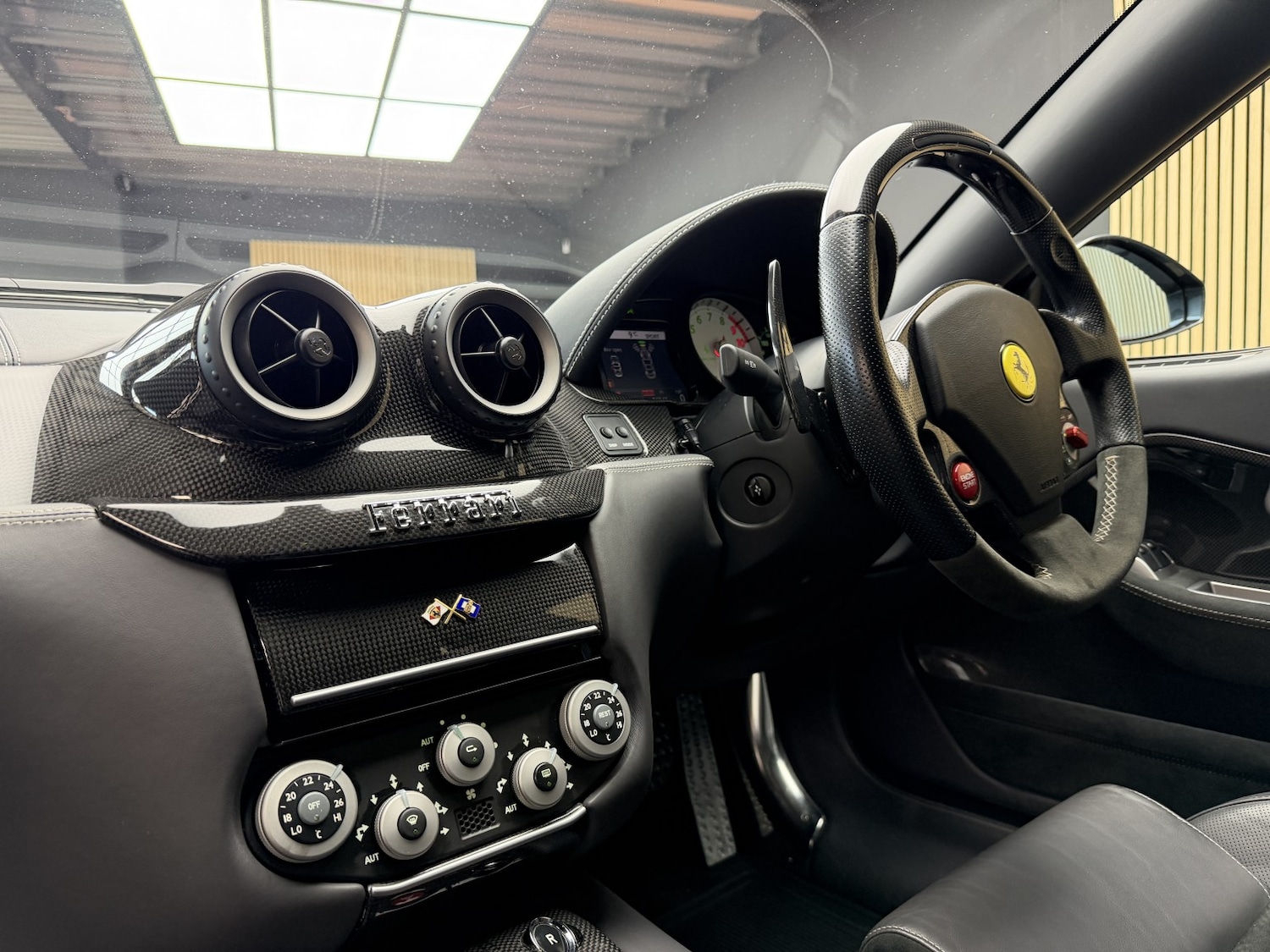 Used Ferrari 599 2011 for sale - 76706179: Photo 41
