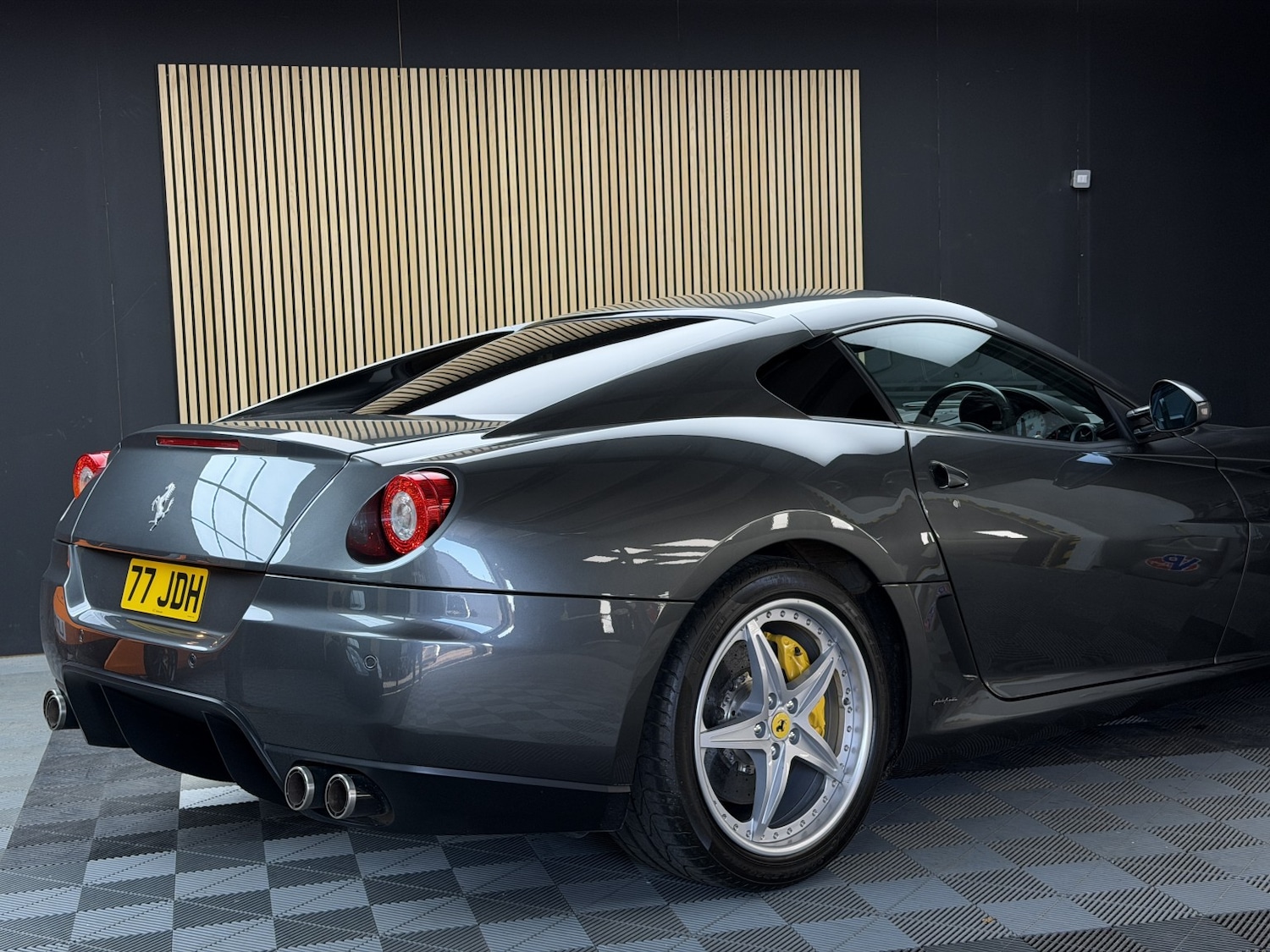 Used Ferrari 599 2011 for sale - 76706179: Photo 57