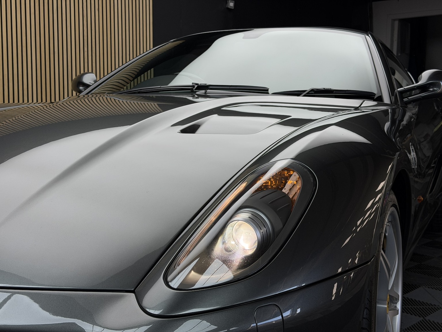 Used Ferrari 599 2011 for sale - 76706179: Photo 6